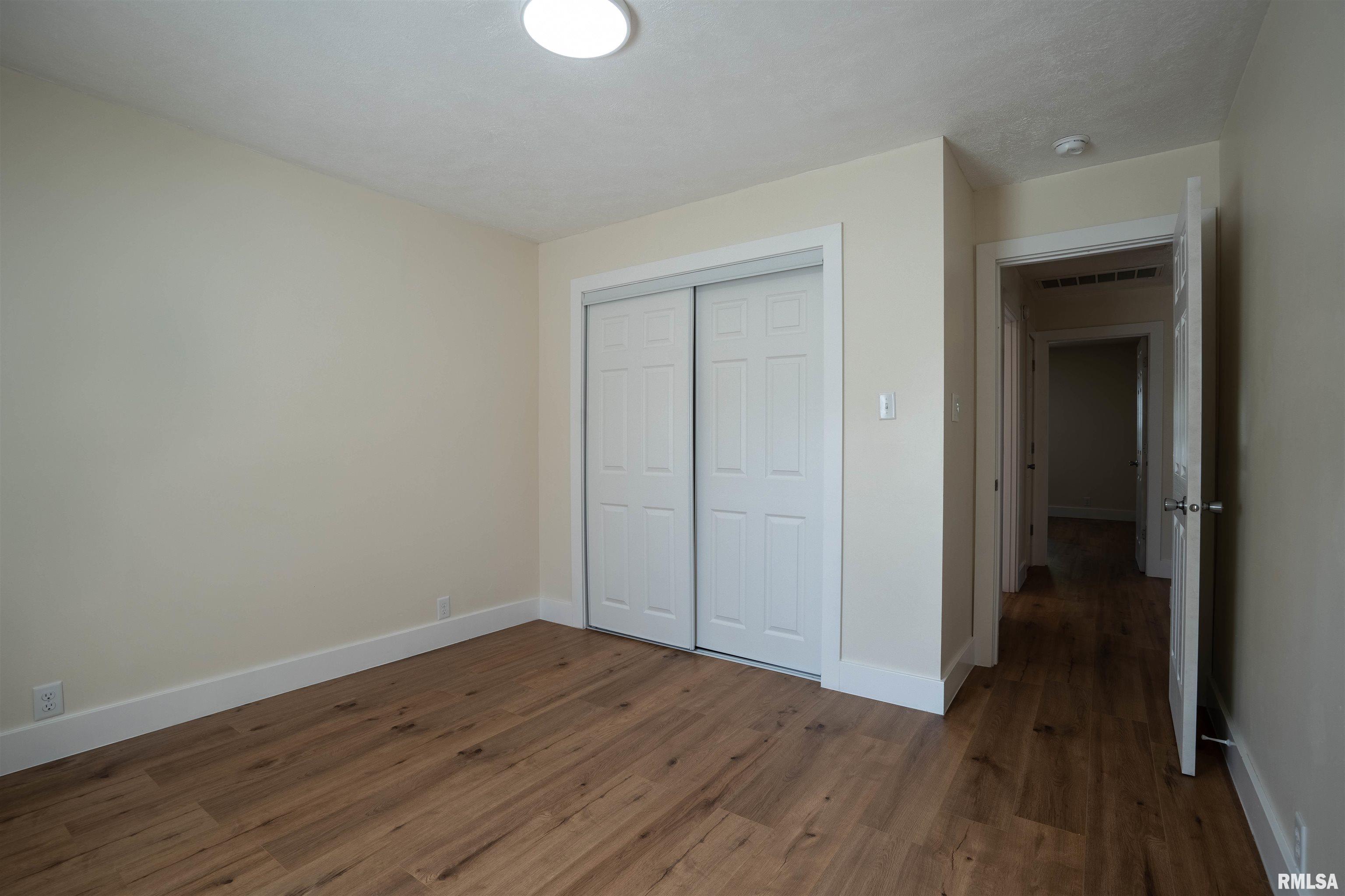 320 North 9th Street Herrin, IL 62948 - Photo 19 of 26