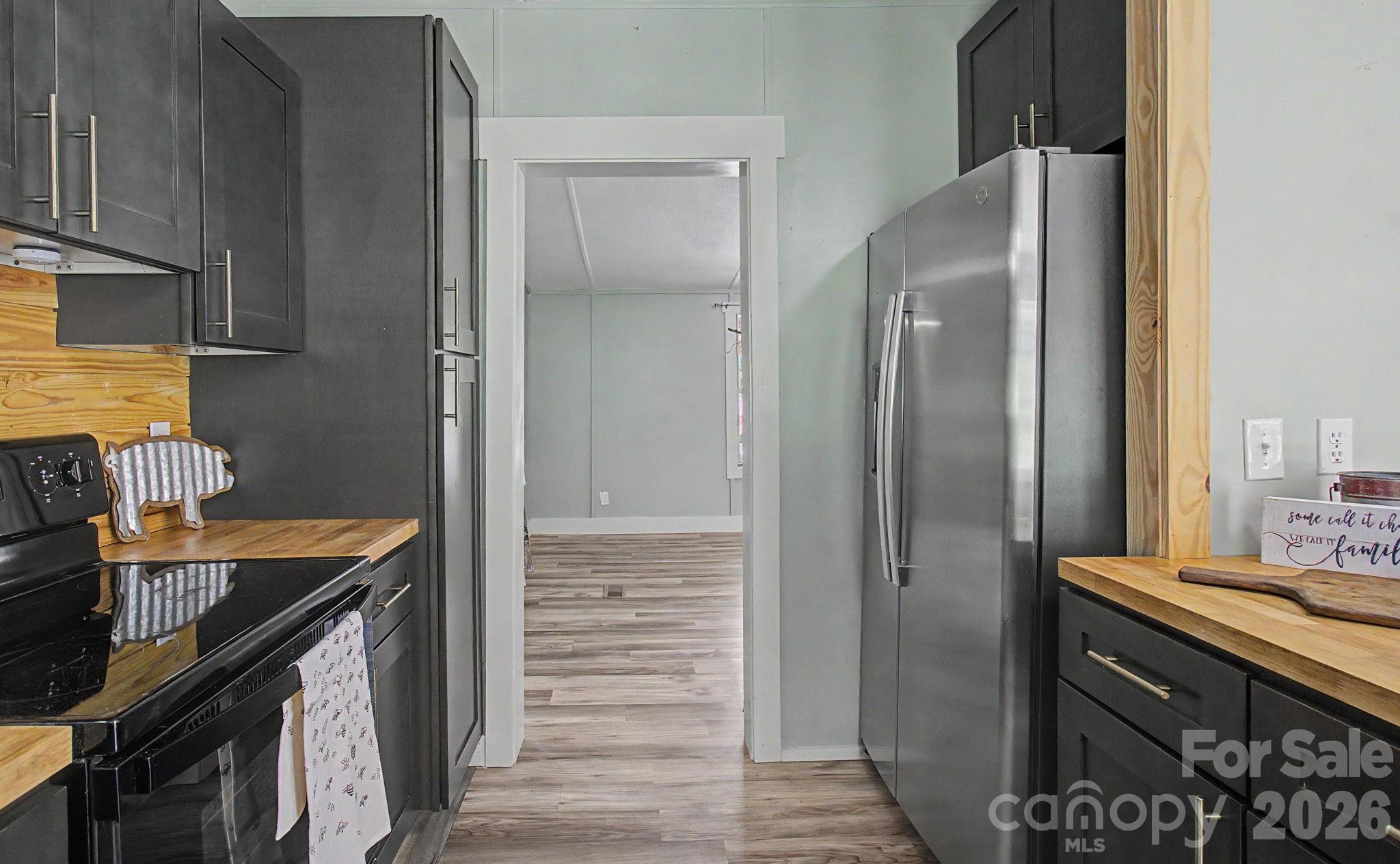 1011 Reed Street Asheville, NC 28804 - Photo 15 of 44