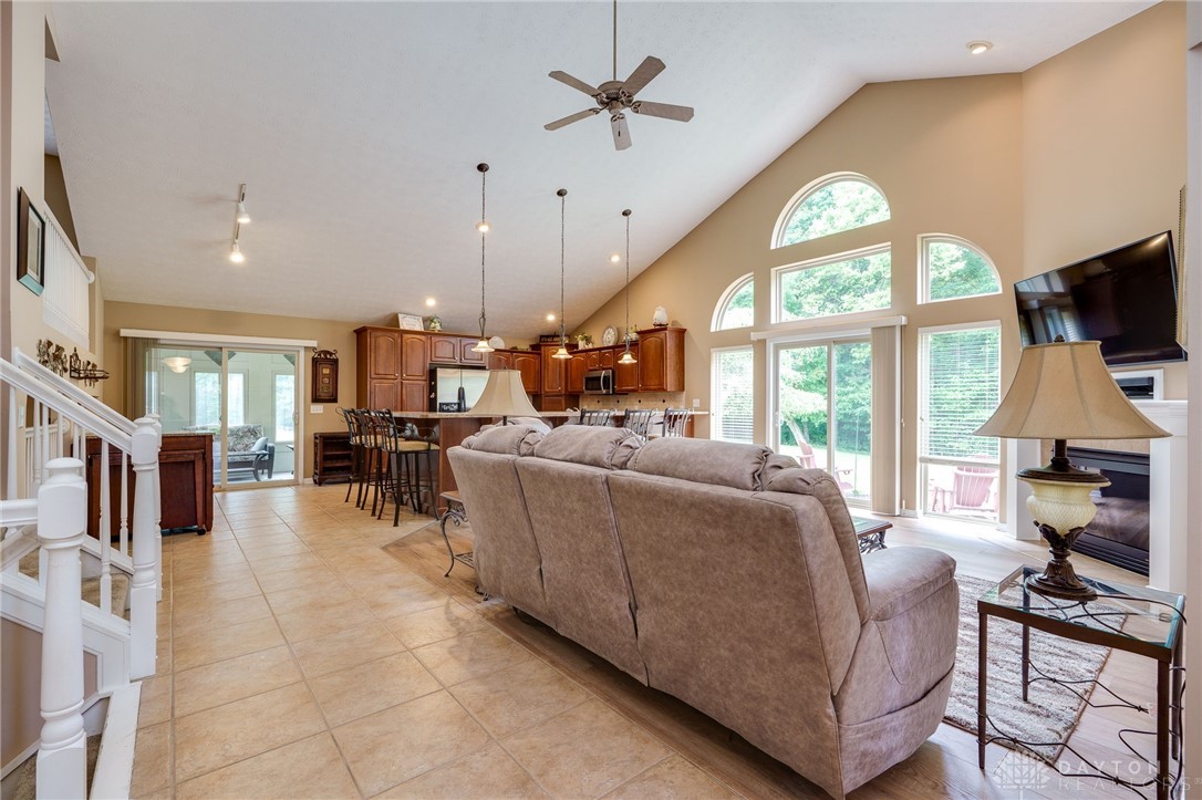 3959 Centerville Road Bellbrook, OH 45305 - Photo 18 of 67