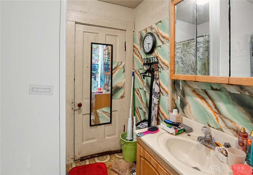 207 South Shaffer Street Springfield, OH 45506 - Photo 18 of 20 Gallery Image 18