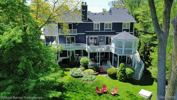 $1,067,000 | 3410 Benstein Road, Commerce Township, MI 48382
