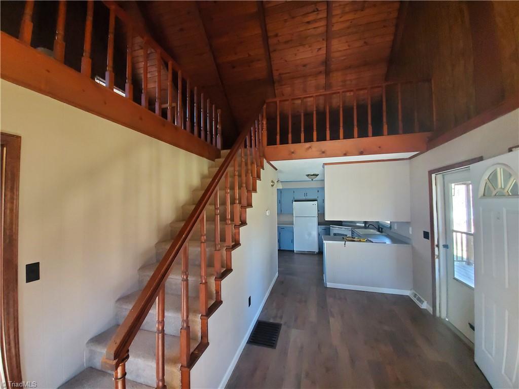409 Colbert Road Traphill, NC 28685 - Photo 5 of 32 Gallery Image 5