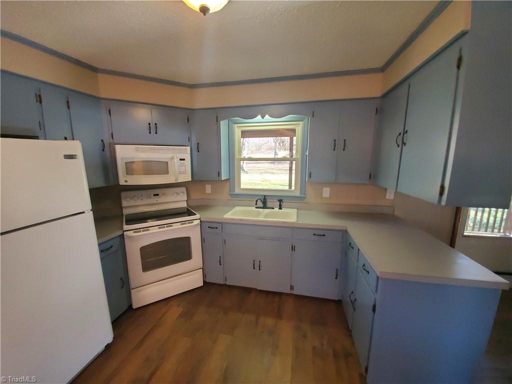 409 Colbert Road Traphill, NC 28685 - Photo 9 of 32 Gallery Image 9