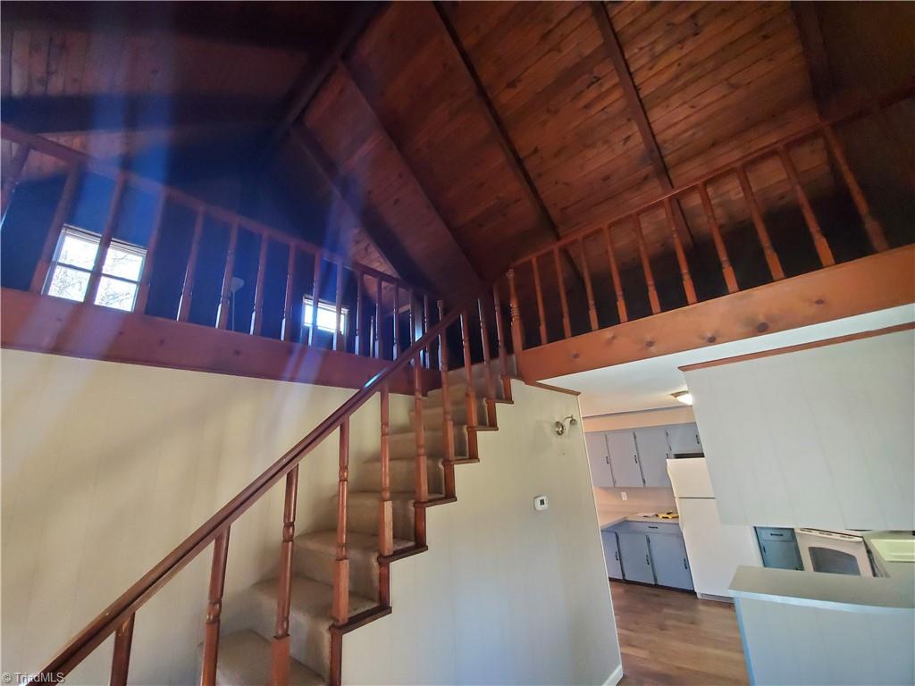 409 Colbert Road Traphill, NC 28685 - Photo 10 of 32 Gallery Image 10