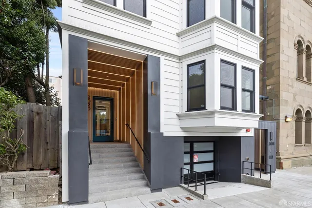 $6,250,000 | 2020 Webster Street, San Francisco, CA 94115