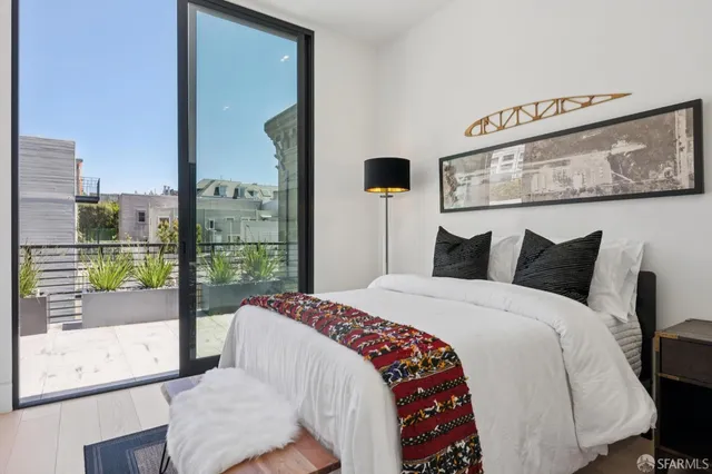 $6,250,000 | 2020 Webster Street, San Francisco, CA 94115