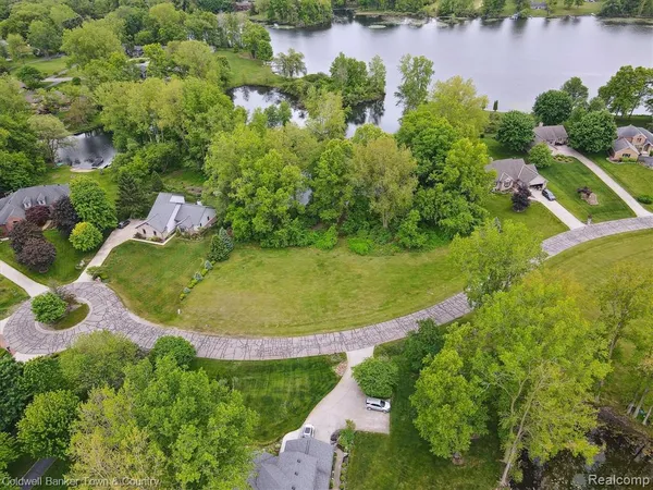 $230,000 | 0 Mallards Landing, Highland, MI 48357