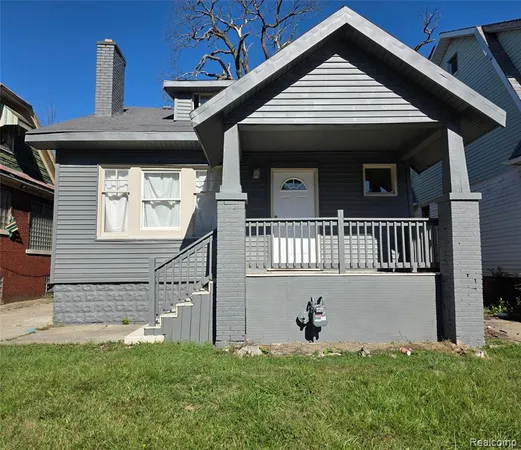 $99,999 | 2530 Fullerton Avenue, Detroit, MI 48238
