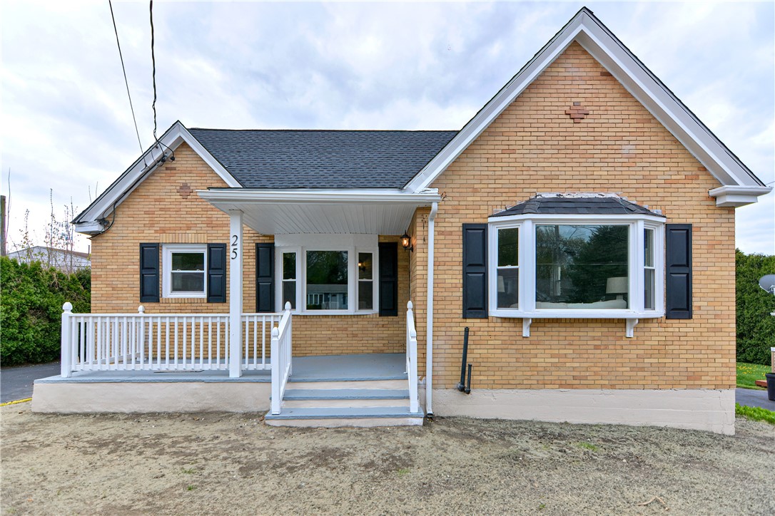 25 John Duggan Road Tiverton, RI 02878 - Photo 1 of 31