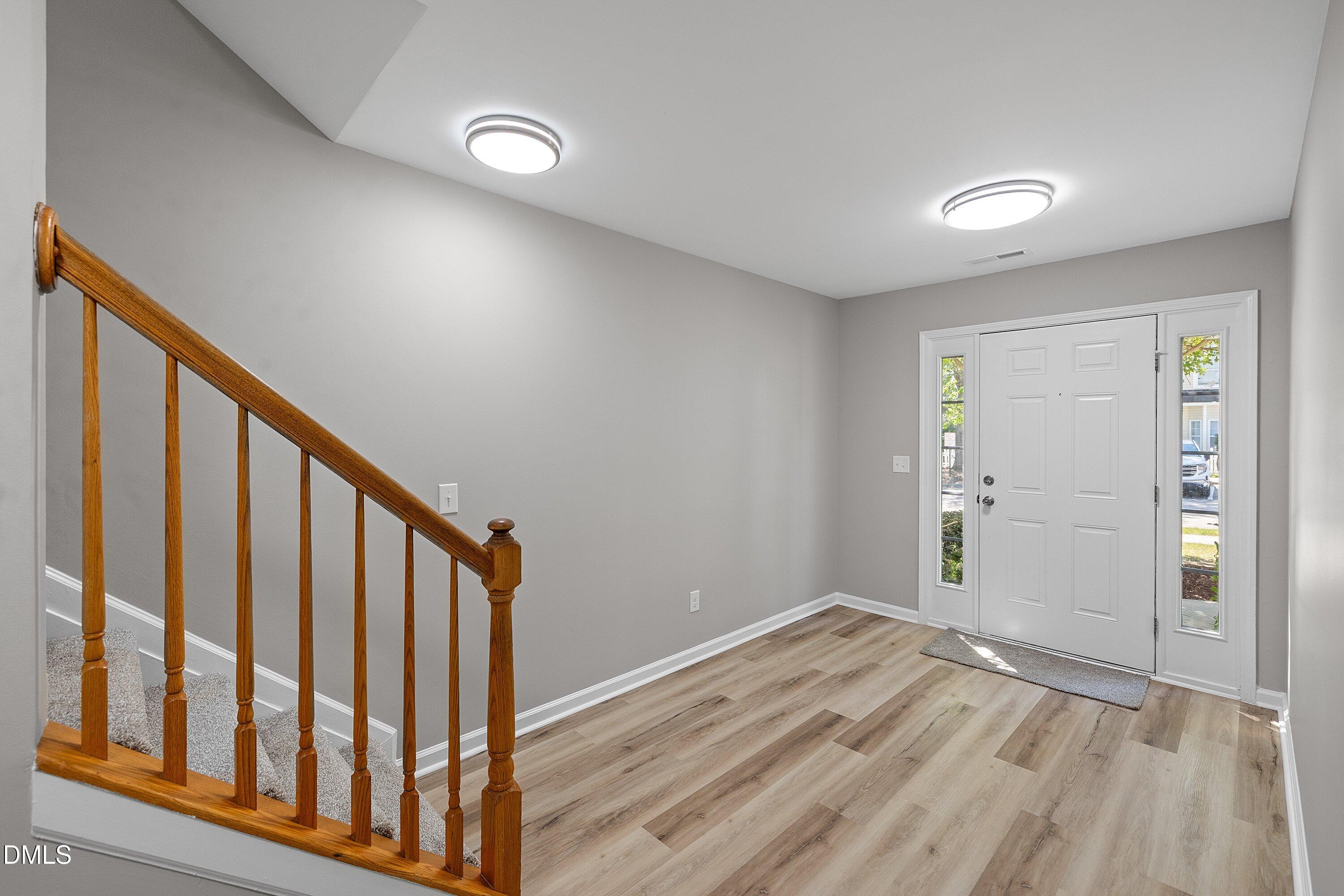 5101 Neuse Commons Lane Raleigh, NC 27616 - Photo 5 of 46 07-5101 Neuse Commons Lane_4833