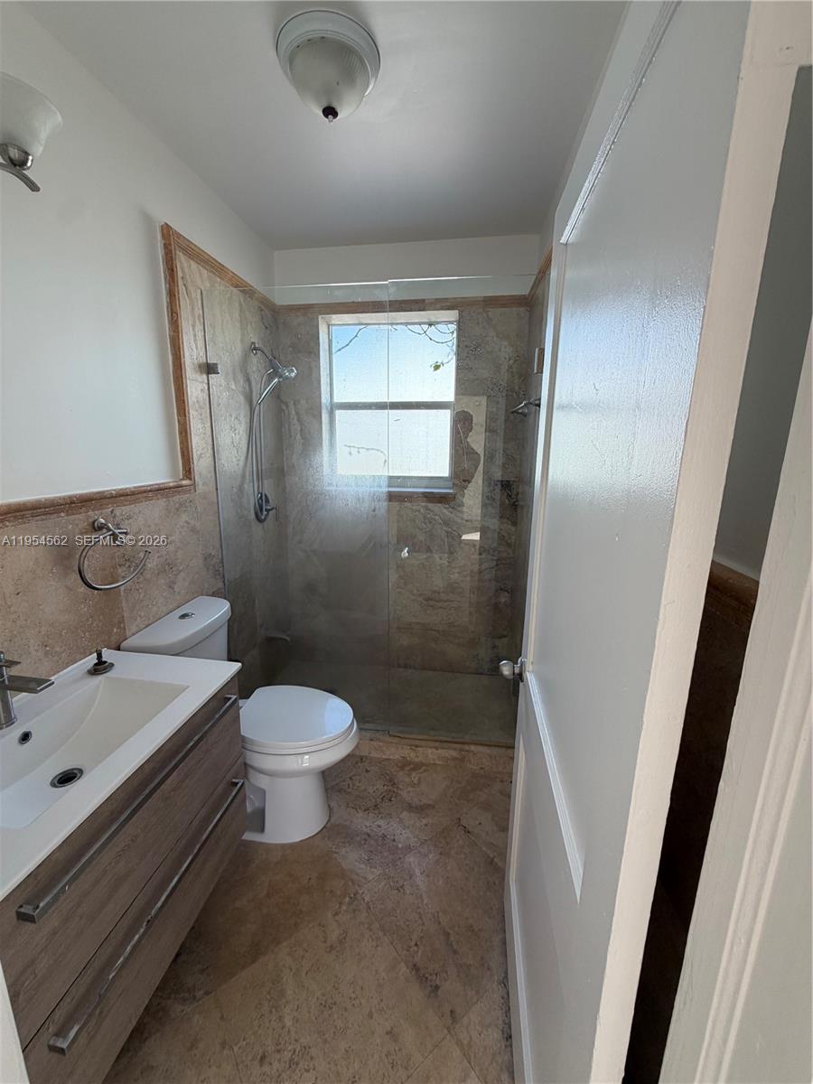 2264 Southwest 16th Terrace, Unit A Miami, FL 33145 - Photo 11 of 20