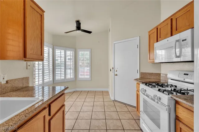$2,130 | 856 Brass Ring Road, Las Vegas, NV 89123