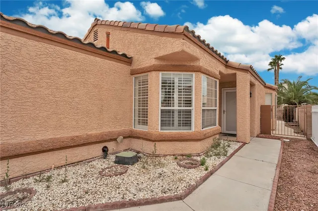 $2,130 | 856 Brass Ring Road, Las Vegas, NV 89123