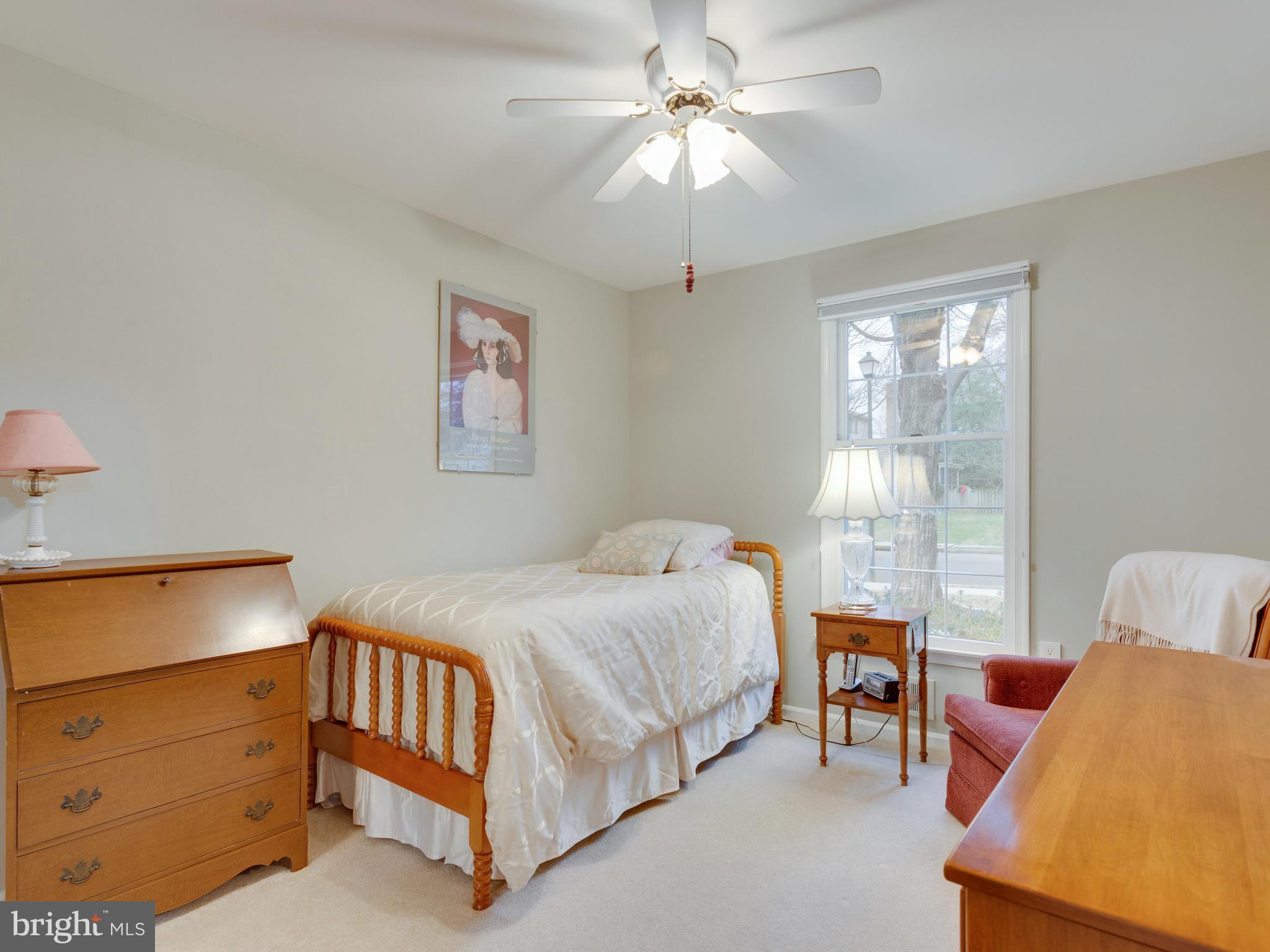 9022 Brook Ford Road Burke, VA 22015 - Photo 21 of 28 Bedroom