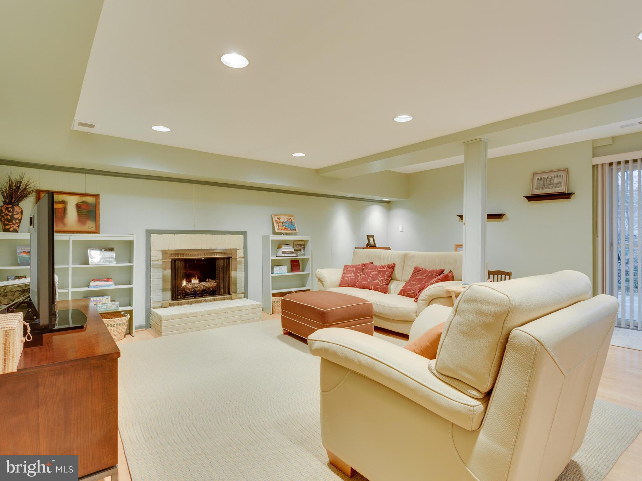 9022 Brook Ford Road Burke, VA 22015 - Photo 24 of 28 Basement