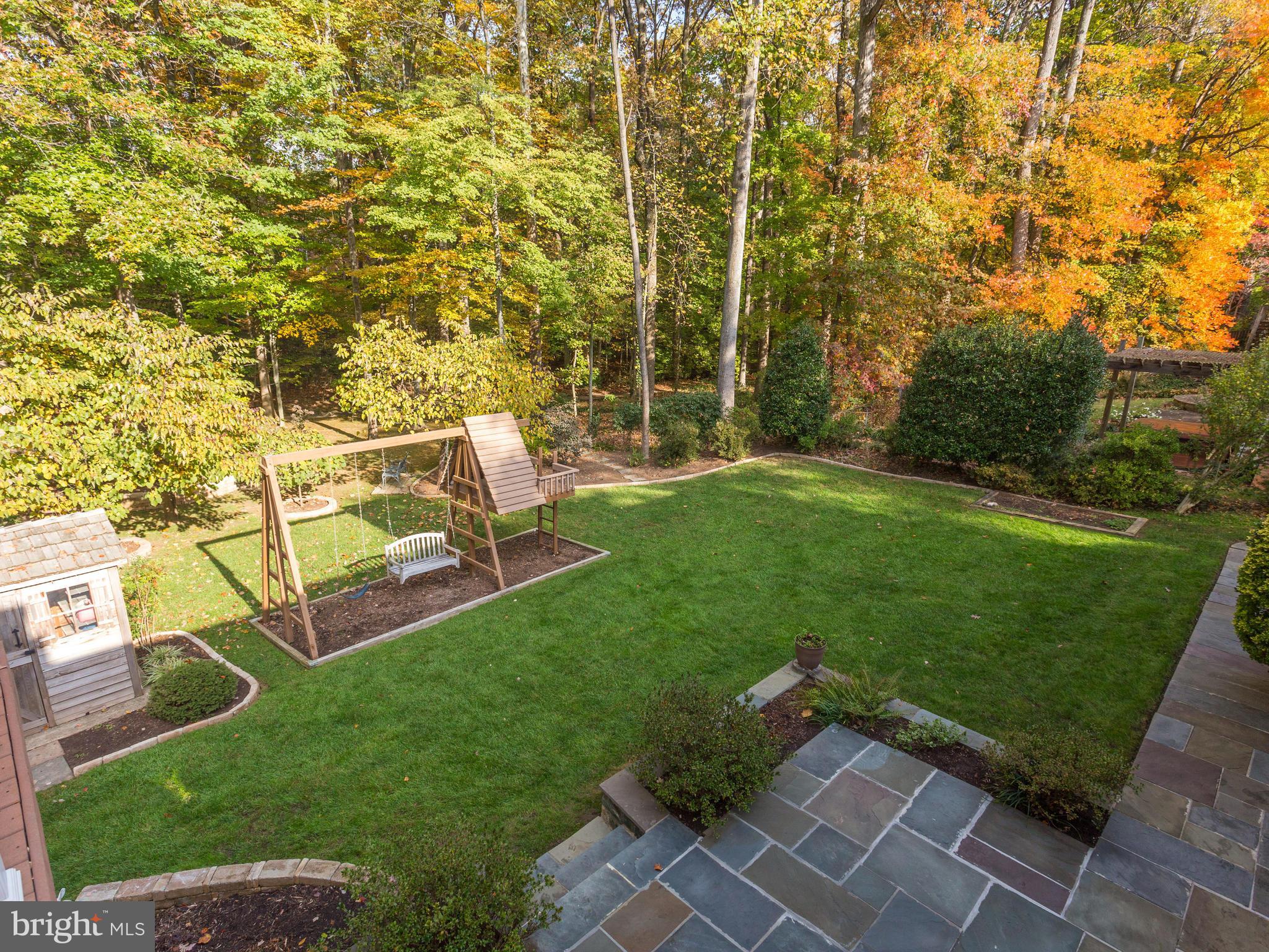 9022 Brook Ford Road Burke, VA 22015 - Photo 10 of 28 View