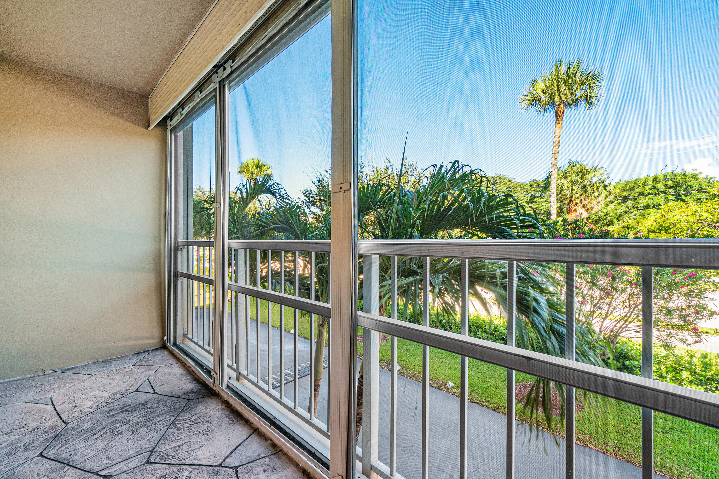 950 Ponce De Leon Road, Unit 2010 Boca Raton, FL 33432 - Photo 23 of 26 032-950PonceDeLeonRoad-BocaRaton-FL-3343