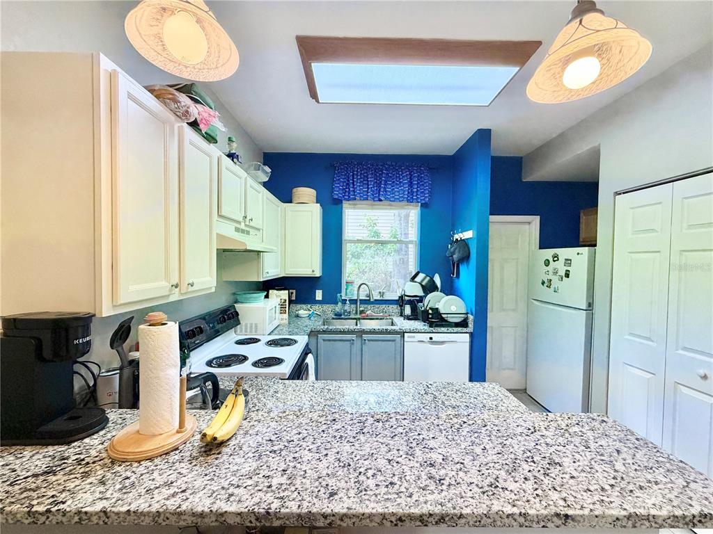 3575 Southwest 30th Way, Unit 121 Gainesville, FL 32608 - Photo 8 of 26