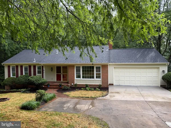 $4,999 | 7937 St George Court, Springfield, VA 22153