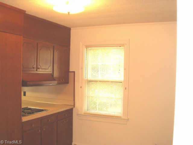 101 Mendenhall Road Jamestown, NC 27282 - Photo 3 of 7 Other. Breakfast Room