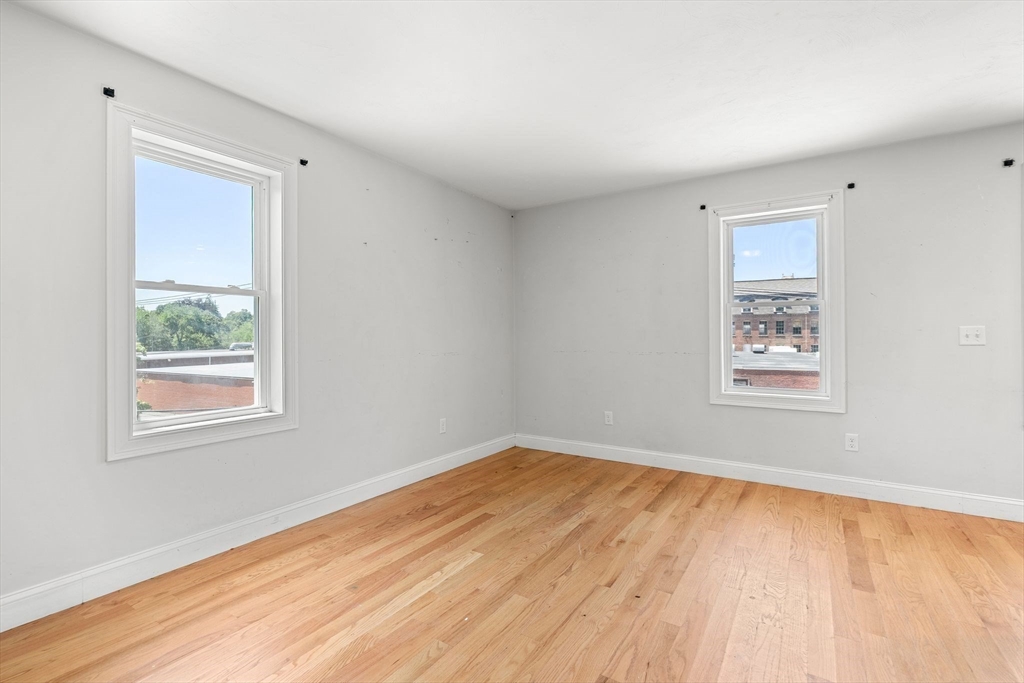 415 Danforth Street Taunton, MA 02780 - Photo 23 of 42