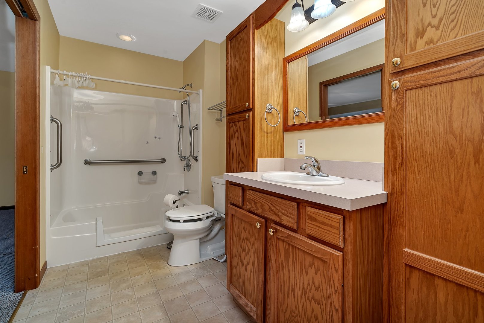 108 Winding Trail Diamond, IL 60416 - Photo 15 of 26