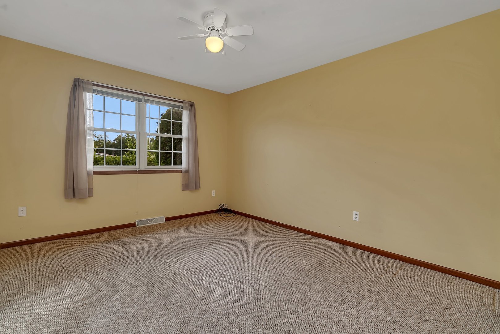 108 Winding Trail Diamond, IL 60416 - Photo 16 of 26