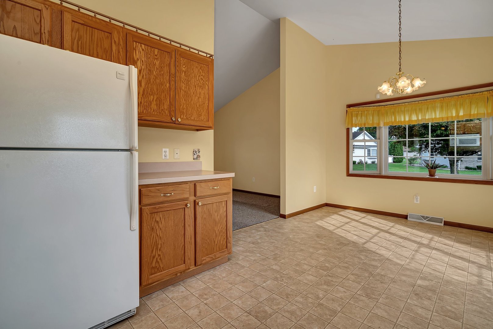 108 Winding Trail Diamond, IL 60416 - Photo 8 of 26