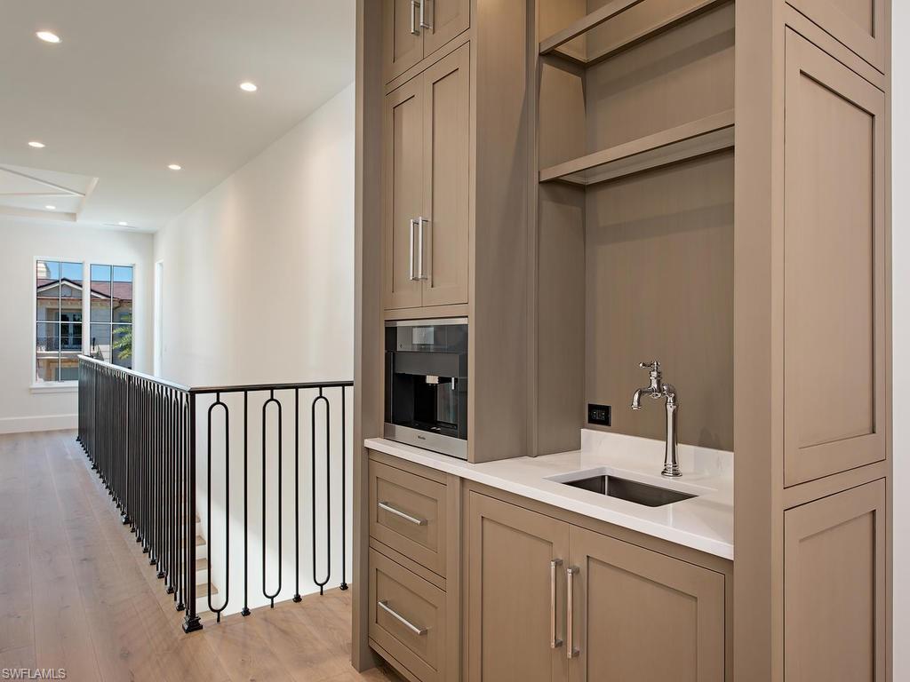 2500 Windward Way Naples, FL 34103 - Photo 12 of 26 Gallery Image 12
