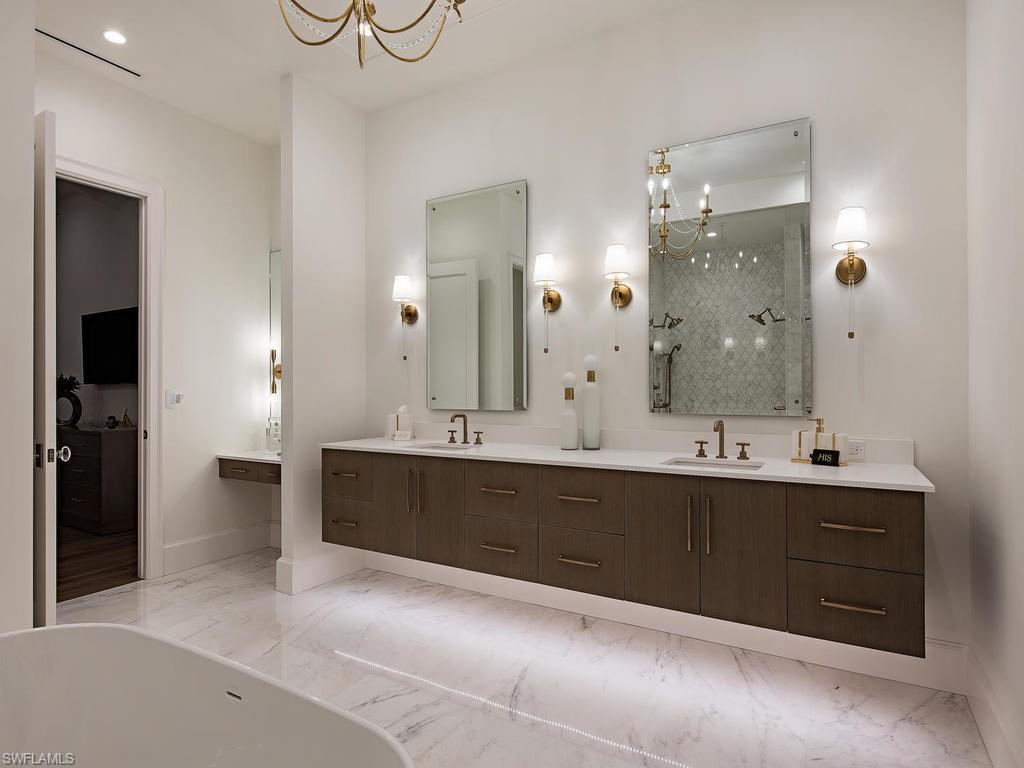 2500 Windward Way Naples, FL 34103 - Photo 15 of 26 Gallery Image 15
