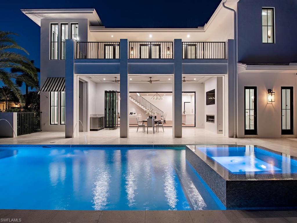 2500 Windward Way Naples, FL 34103 - Photo 2 of 26 Gallery Image 2