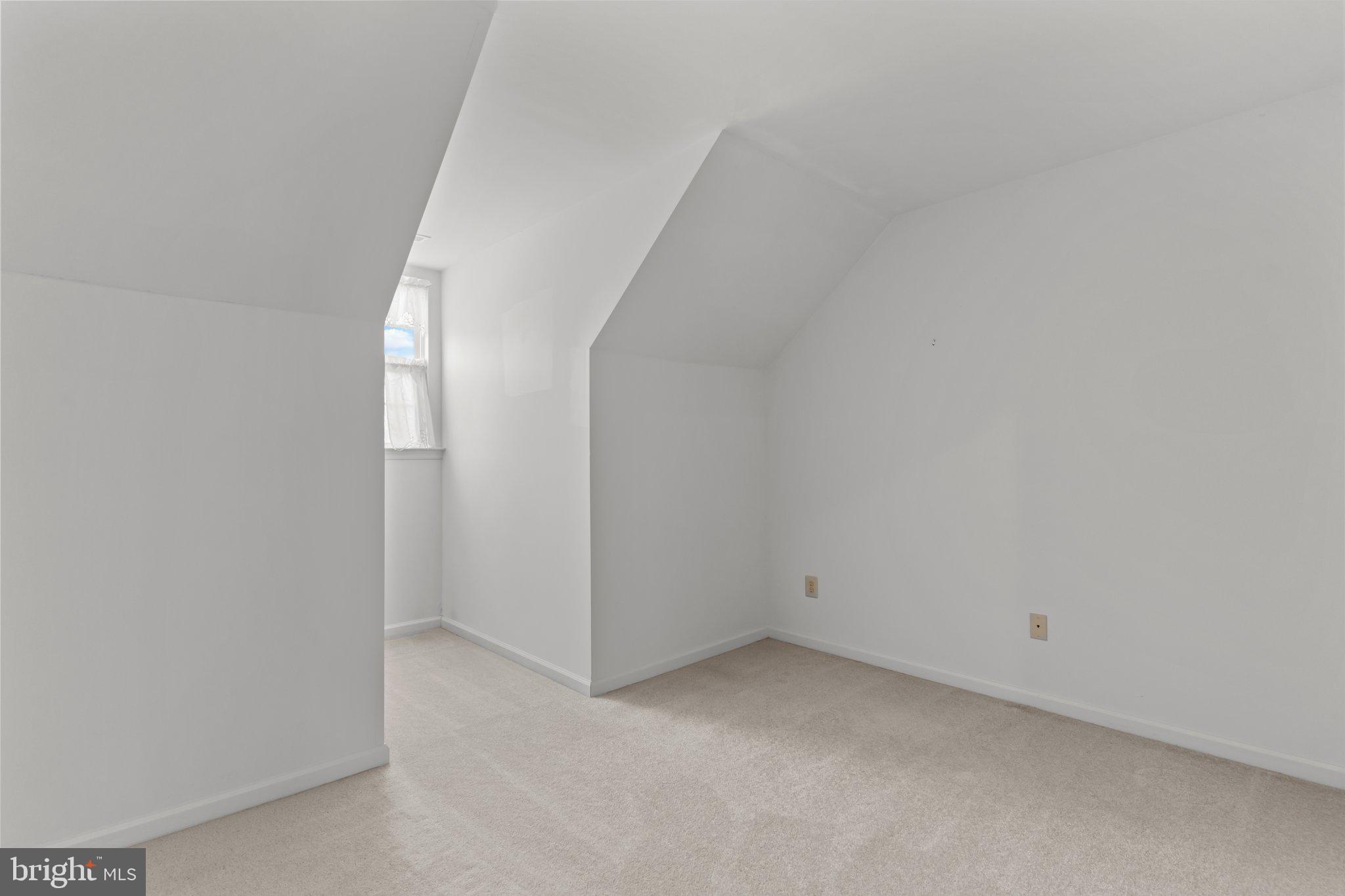 237 Beaumont Drive Oxford, PA 19363 - Photo 26 of 46 a view of a small space