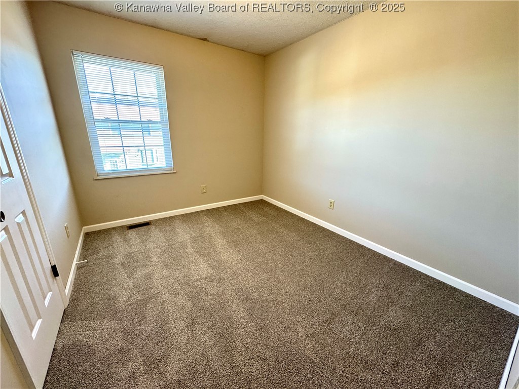 210 Jamestown Road Nitro, WV 25143 - Photo 15 of 24 Gallery Image 15