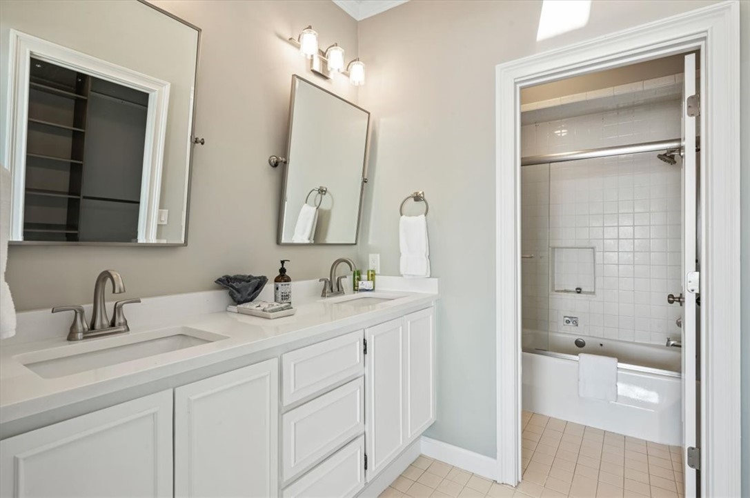 1028 Beach View Drive, Unit 5 St. Simons Island, GA 31522 - Photo 36 of 44