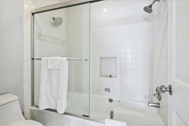 $2,195,000 | 1028 Beach View Drive, Unit 5, St. Simons Island, GA 31522