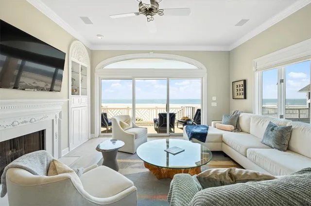 $2,195,000 | 1028 Beach View Drive, Unit 5, St. Simons Island, GA 31522