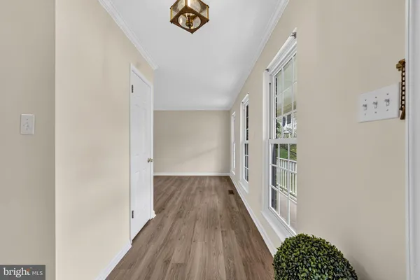 $945,500 | 2982 Emerald Chase Drive, Herndon, VA 20171
