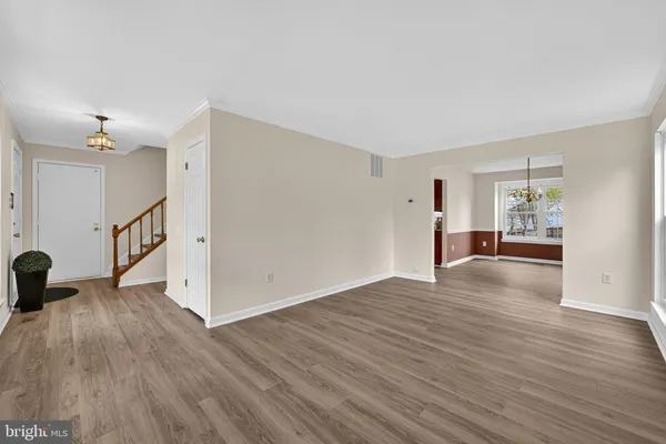 $945,500 | 2982 Emerald Chase Drive, Herndon, VA 20171