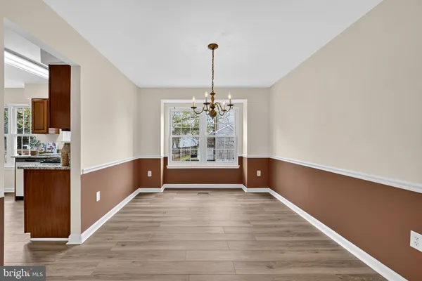 $945,500 | 2982 Emerald Chase Drive, Herndon, VA 20171