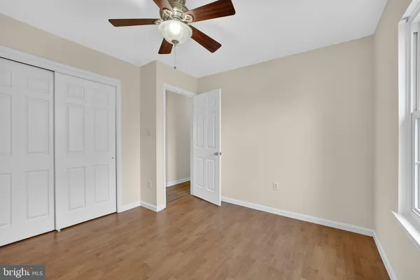 $945,500 | 2982 Emerald Chase Drive, Herndon, VA 20171