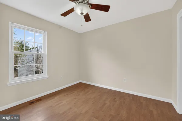 $945,500 | 2982 Emerald Chase Drive, Herndon, VA 20171