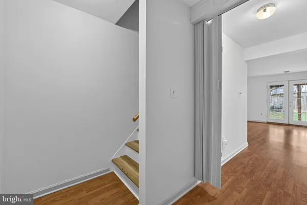 $945,500 | 2982 Emerald Chase Drive, Herndon, VA 20171