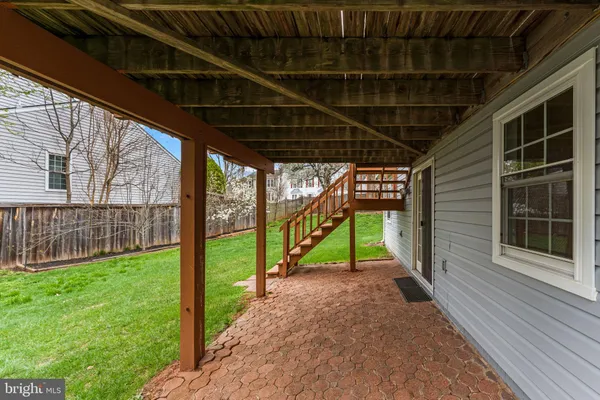 $945,500 | 2982 Emerald Chase Drive, Herndon, VA 20171