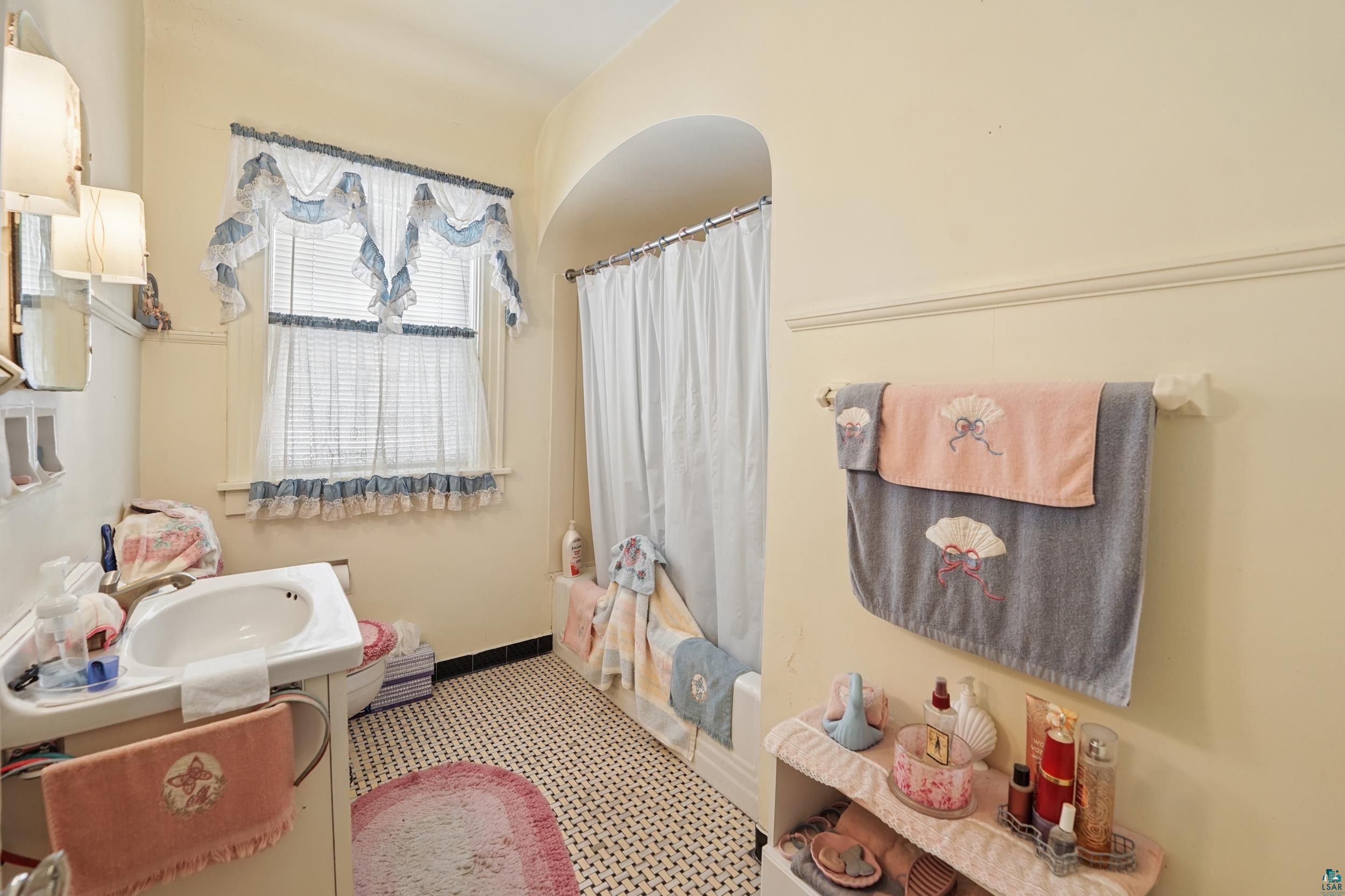 1407 East 3rd Street Duluth, MN 55805 - Photo 21 of 26