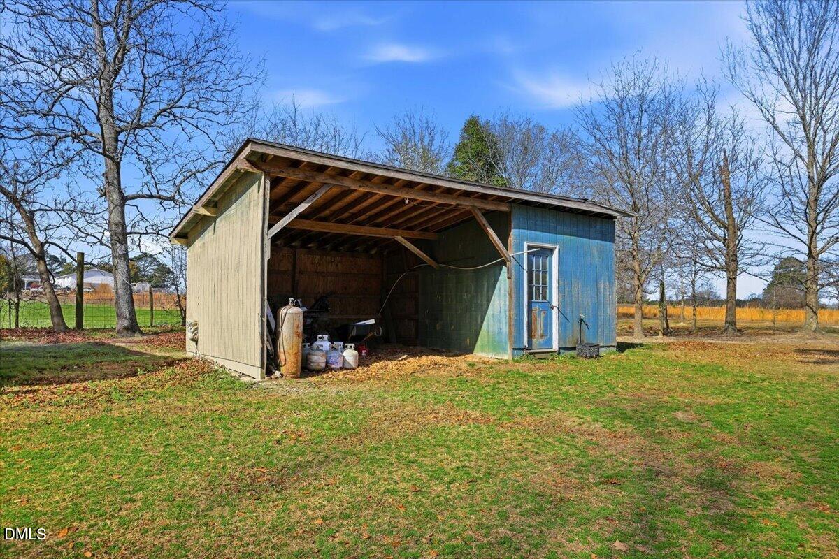 6449 Red Hill Church Road Benson, NC 27504 - Photo 39 of 50