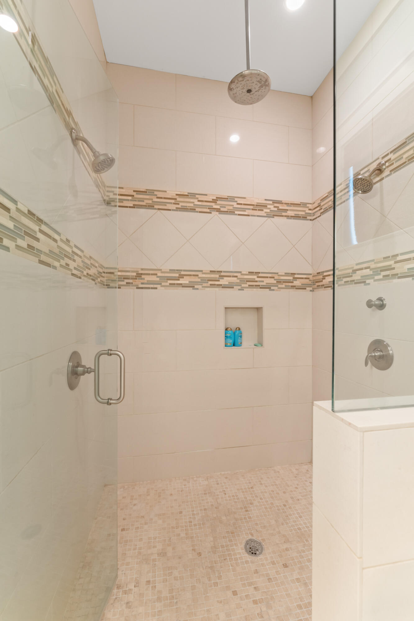 119 West Lifeguard Loop Inlet Beach Inlet Beach, FL 32461 - Photo 23 of 75 a bathroom with a shower