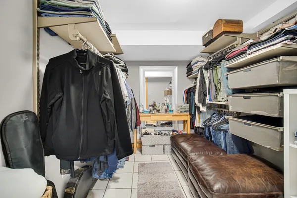 $430,000 | 2831 North Austin Avenue, Chicago, IL 60634