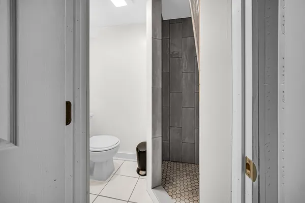 $430,000 | 2831 North Austin Avenue, Chicago, IL 60634