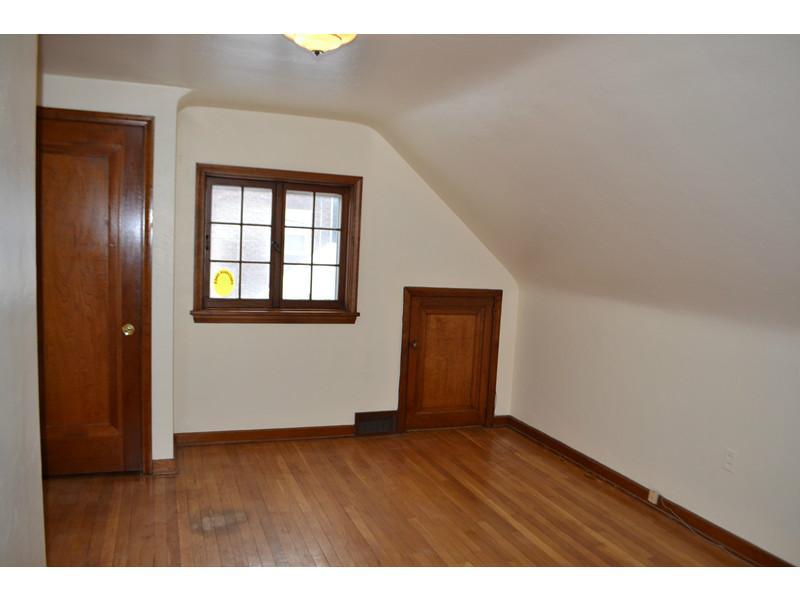 1711 Renton Avenue Pittsburgh, PA 15229 - Photo 17 of 25 Bedroom.