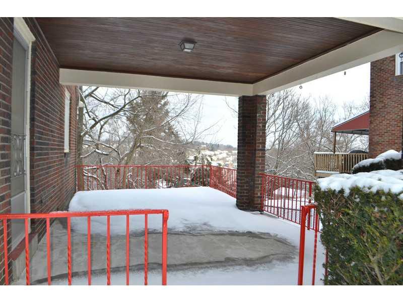 1711 Renton Avenue Pittsburgh, PA 15229 - Photo 23 of 25 Patio/Deck.